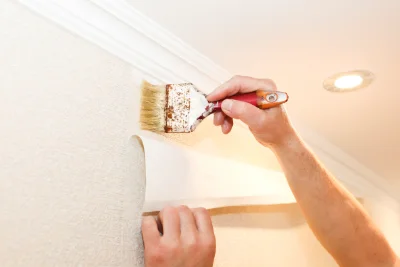 Pose de papier peint à Angles — revêtements muraux et toiles de verre